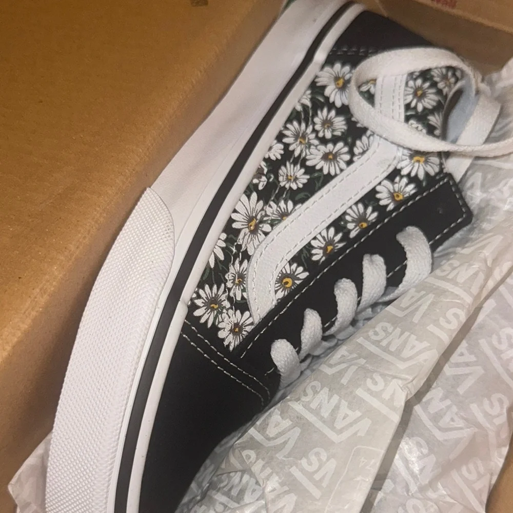 Black and‎ White Floral Sneakers
